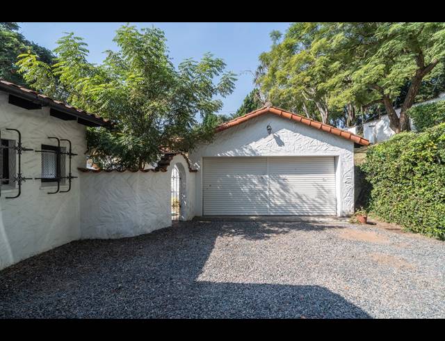 3 BEDROOM HOUSE SOLD IN COWIES HILL